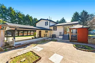 1051 Camellia Dr, Marietta, GA 30062 - Photo 25