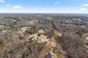 606 Walnut Crk Pkwy, Pendergrass, GA 30567 - Photo 27