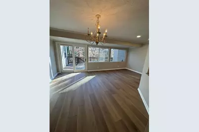 62 Dunwoody Springs Drive, Atlanta, GA 30328 - Photo 7