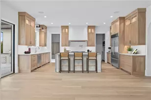 10210 Cedar Ridge Dr, Milton, GA 30004 - Photo 7