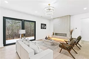 2070 Fontainbleau Dr, Conyers, GA 30094 - Photo 13