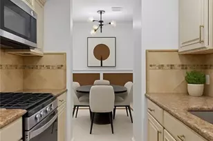 5250 Forest Downs Ln, Atlanta, GA 30349 - Photo 9