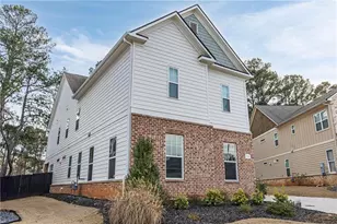 1088 Heatherland Dr NE, Marietta, GA 30066 - Photo 3