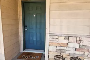 310 Brittany Ct, Duluth, GA 30096 - Photo 3