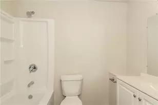 370 Valiant Ln, Riverdale, GA 30274 - Photo 13