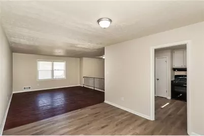 370 Valiant Lane, Riverdale, GA 30274 - Photo 7