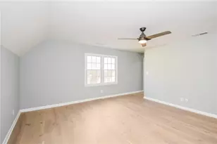 730 Redlion Run, Johns Creek, GA 30022 - Photo 17