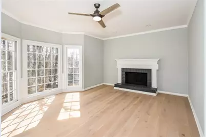 730 Redlion Run, Johns Creek, GA 30022 - Photo 9