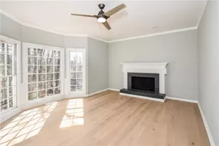 730 Redlion Run, Johns Creek, GA 30022 - Photo 9