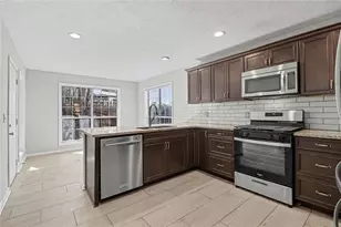 200 Five Iron Ct, Kennesaw, GA 30152 - Photo 9