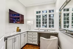 130 Blackland Rd NW, Atlanta, GA 30342 - Photo 9