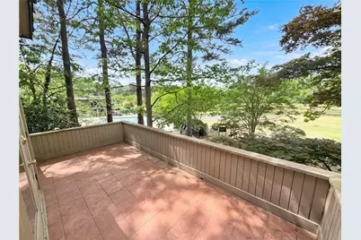 27 Chaumont Square NW, Atlanta, GA 30327 - Photo 17