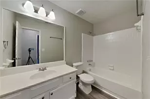 645 Paris Dr, Lawrenceville, GA 30043 - Photo 15