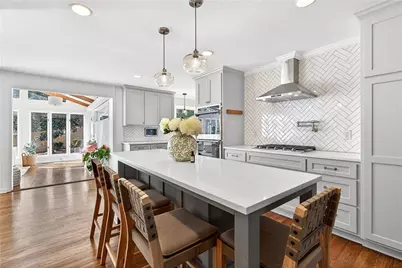 7290 Hunters Branch Drive, Sandy Springs, GA 30328 - Photo 17