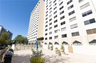 2479 Peachtree Rd NE, Atlanta, GA 30305 - Photo 21