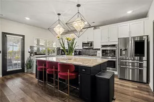 5676 Wyncreek Cir, Atlanta, GA 30331 - Photo 11