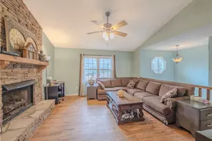 4381 Stoney Creek Ct, Loganville, GA 30052 - Photo 3