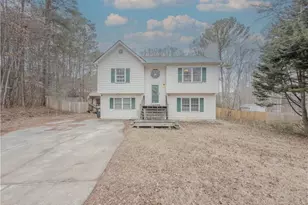 4381 Stoney Creek Ct, Loganville, GA 30052 - Photo 1