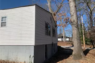 1762 Hadlock St SW, Atlanta, GA 30311 - Photo 5