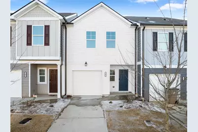 76 Regent Park, Hoschton, GA 30548 - Photo 1