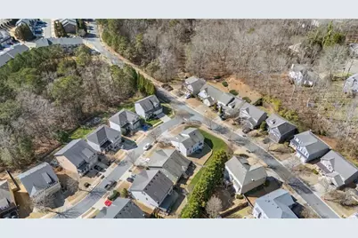 501 Lost Creek Drive, Woodstock, GA 30188 - Photo 35