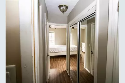 2805 Northeast Expressway NE #C11, Atlanta, GA 30329 - Photo 3