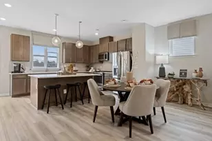 2716 Dreycott Ln, Lawrenceville, GA 30043 - Photo 13