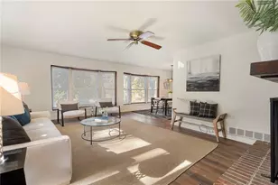 4148 Commodore Dr, Atlanta, GA 30341 - Photo 3