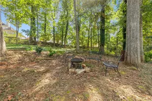 4406 Hale Dr SW, Lilburn, GA 30047 - Photo 45