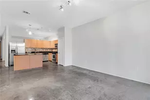 560 Dutch Valley Rd NE, Atlanta, GA 30324 - Photo 5