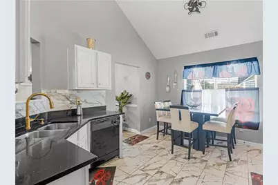 1528 Cutters Mill Drive, Lithonia, GA 30058 - Photo 3