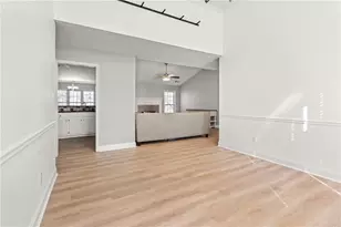 5675 Bridle Glen Dr, Sugar Hill, GA 30518 - Photo 7