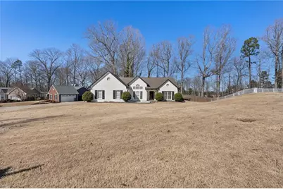 5675 Bridle Glen Dr., Sugar Hill, GA 30518 - Photo 1