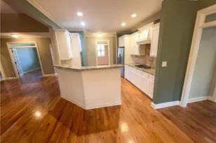 212 Westwind Dr, Newnan, GA 30263 - Photo 9