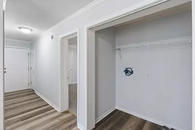 3300 Creek Hollow Drive, Marietta, GA 30062 - Photo 29