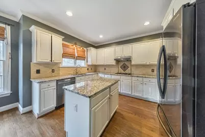 907 Pin Oak Place, Canton, GA 30115 - Photo 3