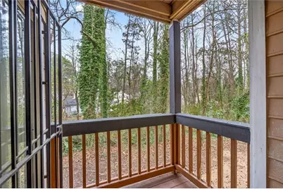 5537 Mountain Springs Circle, Stone Mountain, GA 30088 - Photo 19