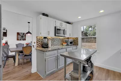 3401 Valley View Drive, Marietta, GA 30068 - Photo 9