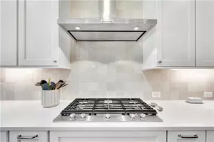 401 Oakleigh Ave, Woodstock, GA 30188 - Photo 5