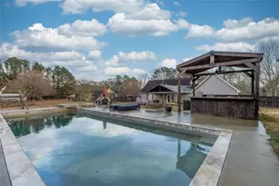 3633 Saddlebrook Dr, Loganville, GA 30052 - Photo 3
