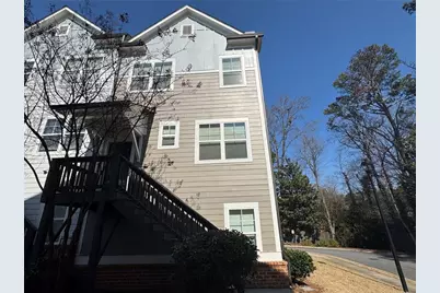 3805 Oxford Circle, Doraville, GA 30340 - Photo 1