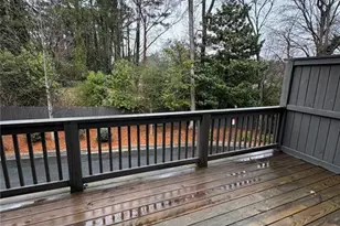 3805 Oxford Cir, Doraville, GA 30340 - Photo 13