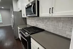 3805 Oxford Cir, Doraville, GA 30340 - Photo 7