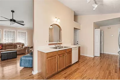 220 Hayward Lane, Lawrenceville, GA 30044 - Photo 5