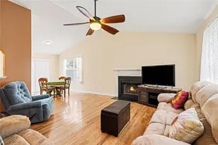 220 Hayward Ln, Lawrenceville, GA 30044 - Photo 13