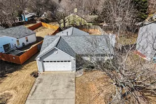 220 Hayward Ln, Lawrenceville, GA 30044 - Photo 27