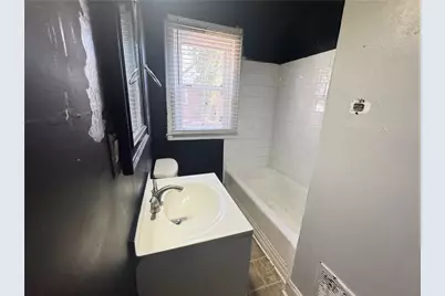 2079 Ben Hill Road, Atlanta, GA 30344 - Photo 11