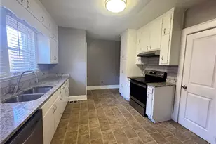 2079 Ben Hill Rd, Atlanta, GA 30344 - Photo 3