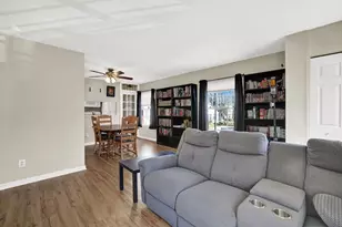 1358 Old Coach Rd SW, Marietta, GA 30008 - Photo 9