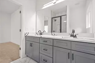 2464 Bellview Ave NW, Atlanta, GA 30318 - Photo 5